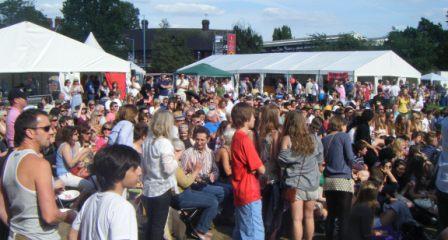 Crowds on Green Days