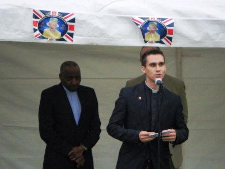 Fr Stephen Stavrou opening the fete