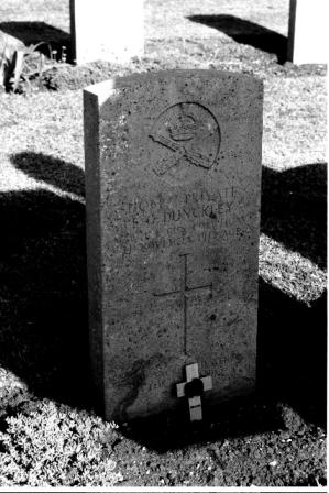 Leonard Dunckley's gravestone in Jerusalem